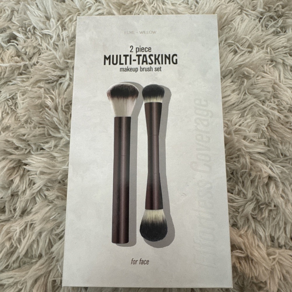 Luxe+Willow 2 Piece Makeup Brush Set For Face